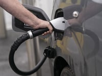 More than 1,000 ultra low emission vehicles registered in Torridge – as campaigners group call for more equal access across UK