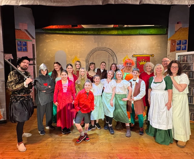 Panto time with Robin Hood and The Babes in the Wood
