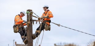 West Devon householders urged to dial 105 in a power cut