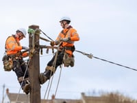 West Devon householders urged to dial 105 in a power cut