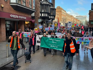Anti-migrant protestors far outnumbered by Exeter counter protestors
