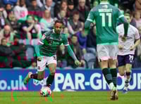 Argyle duo Issaka and Roberts join Truro City on loan