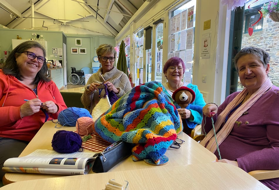 Woolly Wednesdays offer knitting and chat