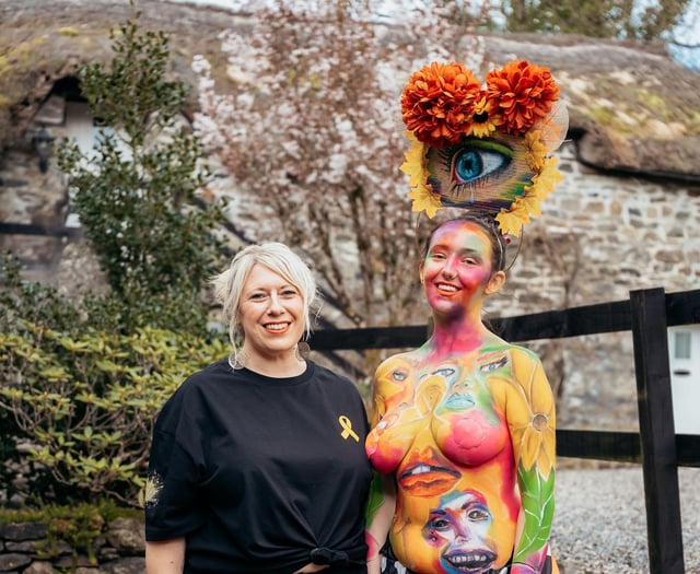 Okehampton body artist raises over £120 for endometriosis charity
