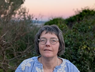 Woman with MS speaking out to challenge disability stigma 