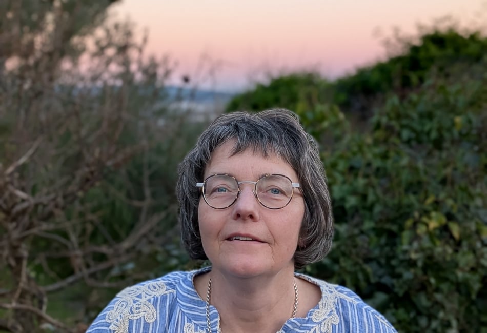 Woman with MS speaking out to challenge disability stigma 