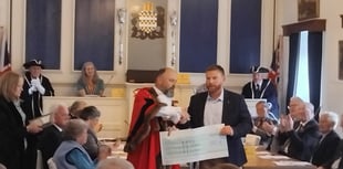 Mayor raises £1.4K for Armed Forces charity
