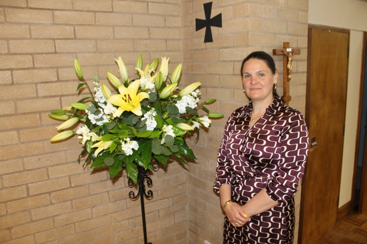 Angelika Kuc created spectacular floral displays for the occasion in the St Boniface RC Church.  AQ 1522
