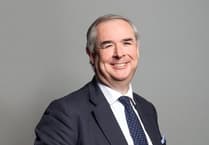 Starmer had 'neither the conviction nor the courage to lead', MP Geoffrey Cox says