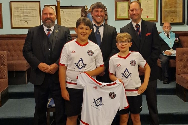 The Freemasons of Bedford 282 Lodge have stepped up to support grassroot sports by donating £250 Tavistock Tornado FC.