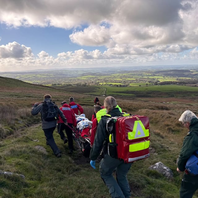 Injured runner rescued from moor